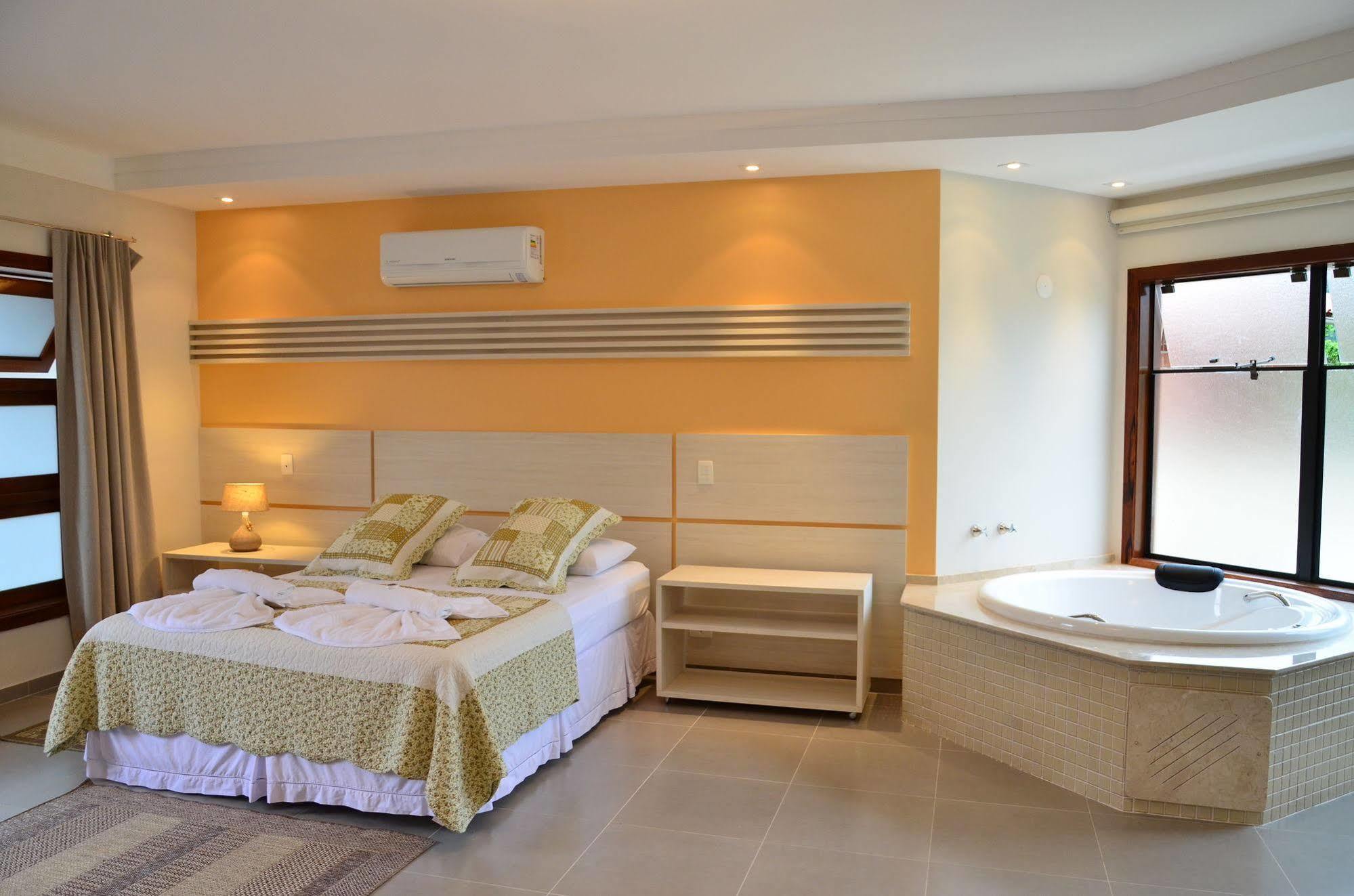 L'essence Inn Paraty